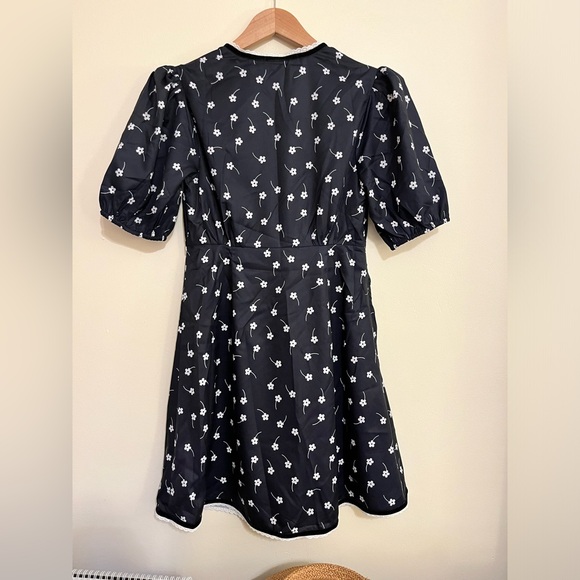 Miu Miu Floral Dress size 38 - Picture 2 of 3